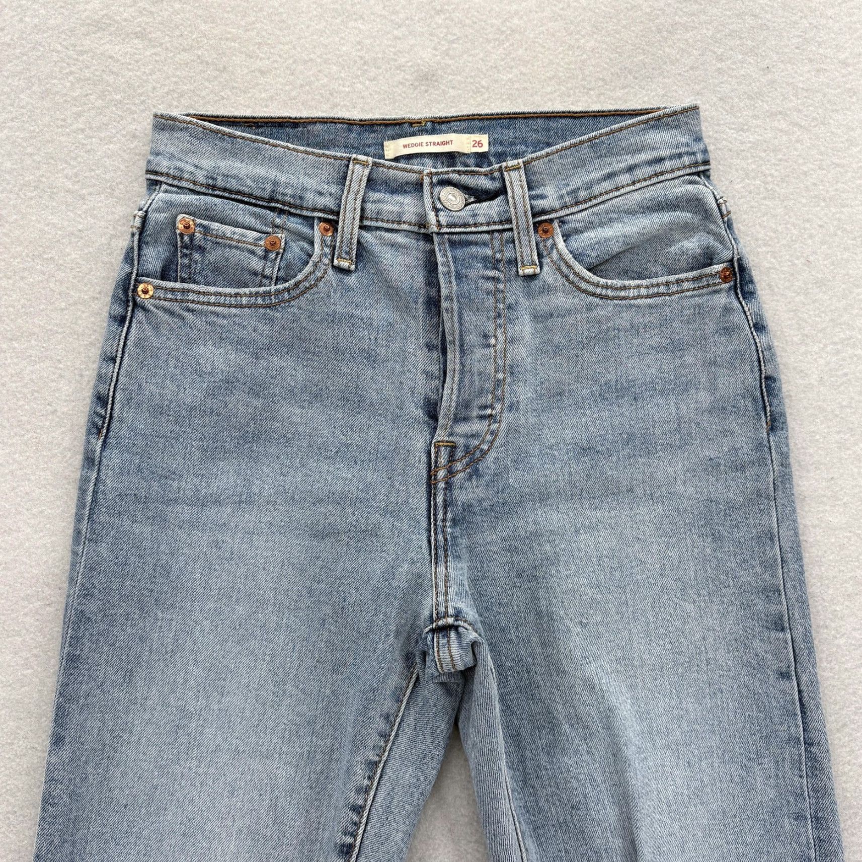 Levi's Levis Wedgie Straight Jeans Womens 26 Light Blue High Rise Button Fly Pants Size 26" / US 2 / IT 38 - 2 Thumbnail