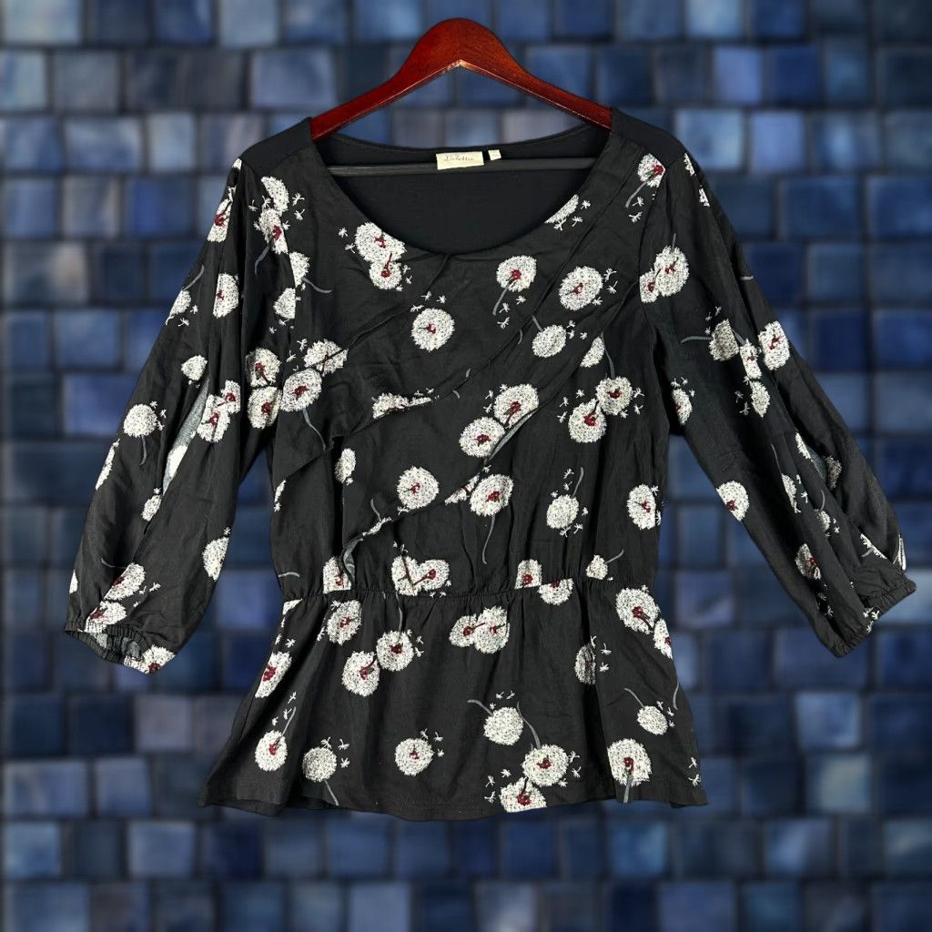 Anthropologie Deletta Blouse Womens Small Black Floral Faux Wrap Knit 3/4 Sleeve V-Neck Pullover Size M / US 6-8 / IT 42-44 - 1 Thumbnail