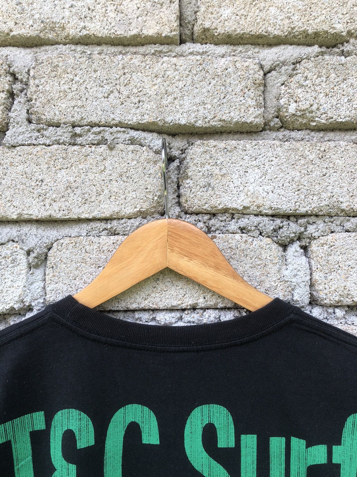 Japanese Brand Vintage Y2K T&C Surf Hawaii Crazy Backhit Tee Size US L / EU 52-54 / 3 - 6 Thumbnail
