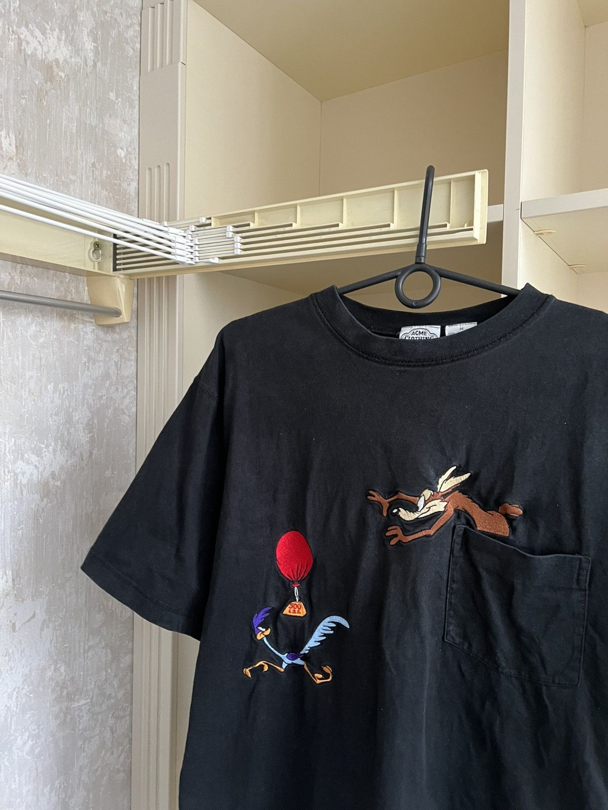 Warner Bros Vintage 1991 Warner Bros Tee Movie Looney Tunes T-Shirt Size US M / EU 48-50 / 2 - 4 Thumbnail