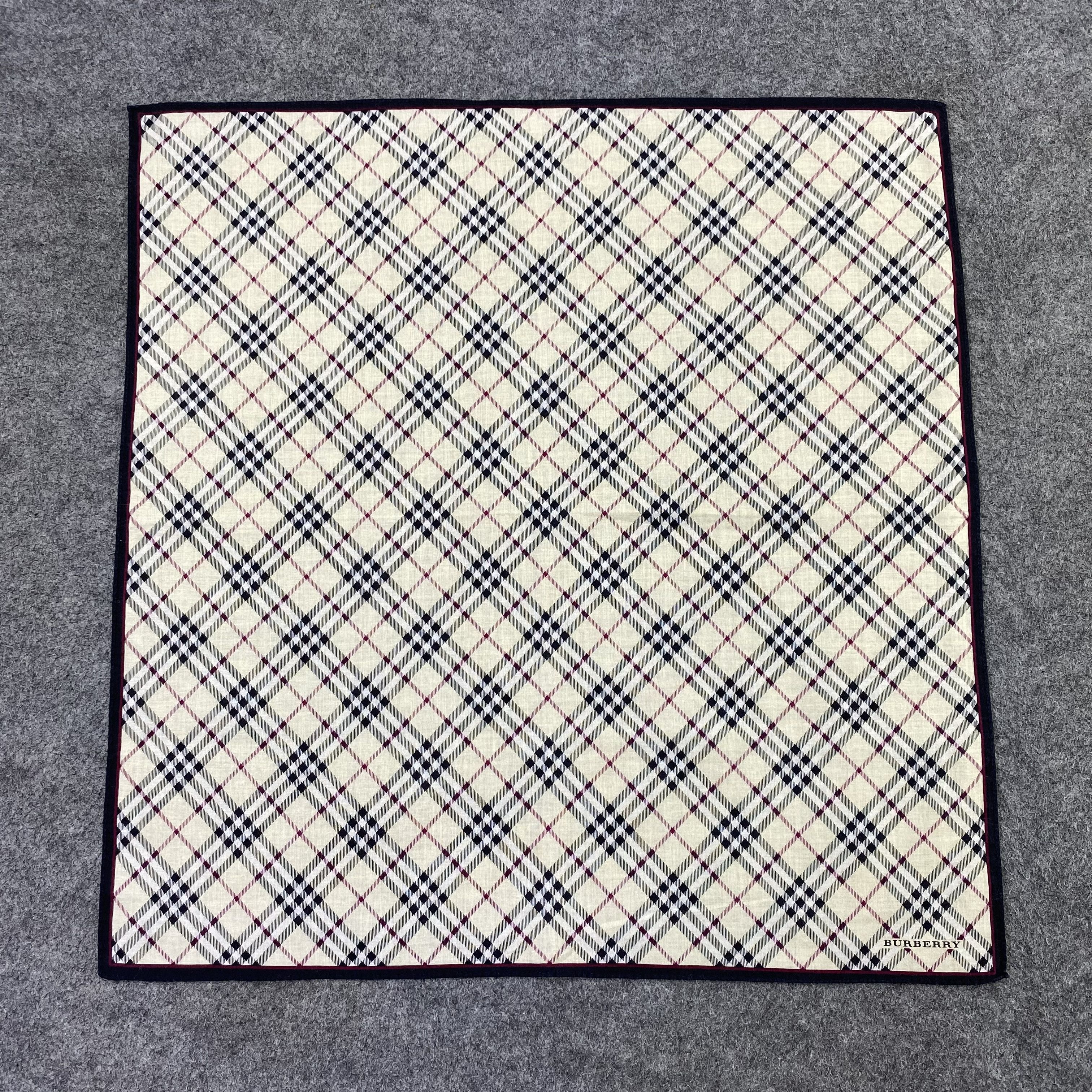Burberry Burberry Handkerchief / Bandana / Neckerchief-B2388 Size ONE SIZE - 3 Thumbnail