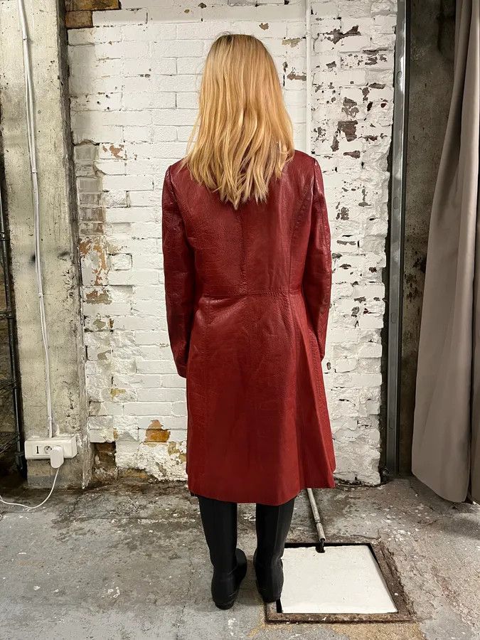 Roberto Cavalli FW2000 Roberto Cavalli Red Crocodile Embossed Leather Trench Coat Size L / US 10 / IT 46 - 3 Thumbnail