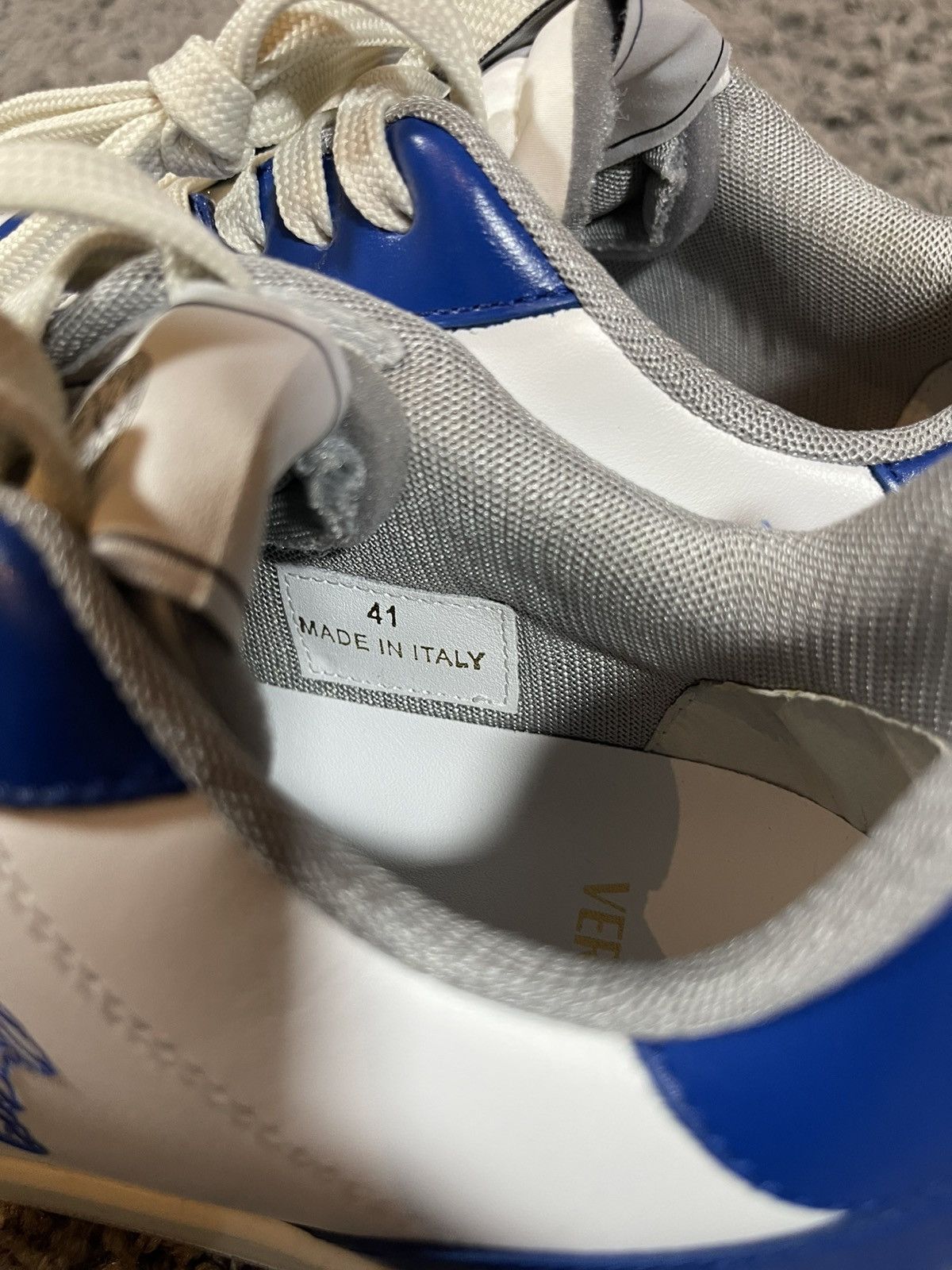 Versace Versace Medusa Logo Leather Sneakers White Blue Size US 8.5 / EU 41-42 - 10 Thumbnail