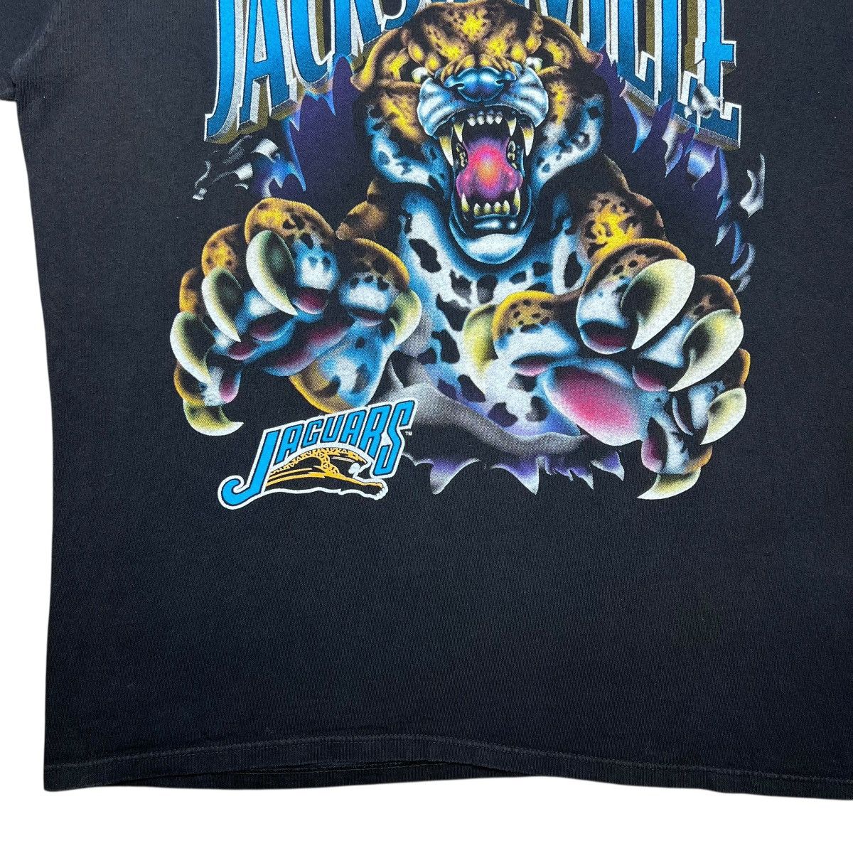 Nutmeg 1993 NFL Jacksonville Jaguares Nutmeg Mills Double Sided Tee Size US XL / EU 56 / 4 - 8 Thumbnail