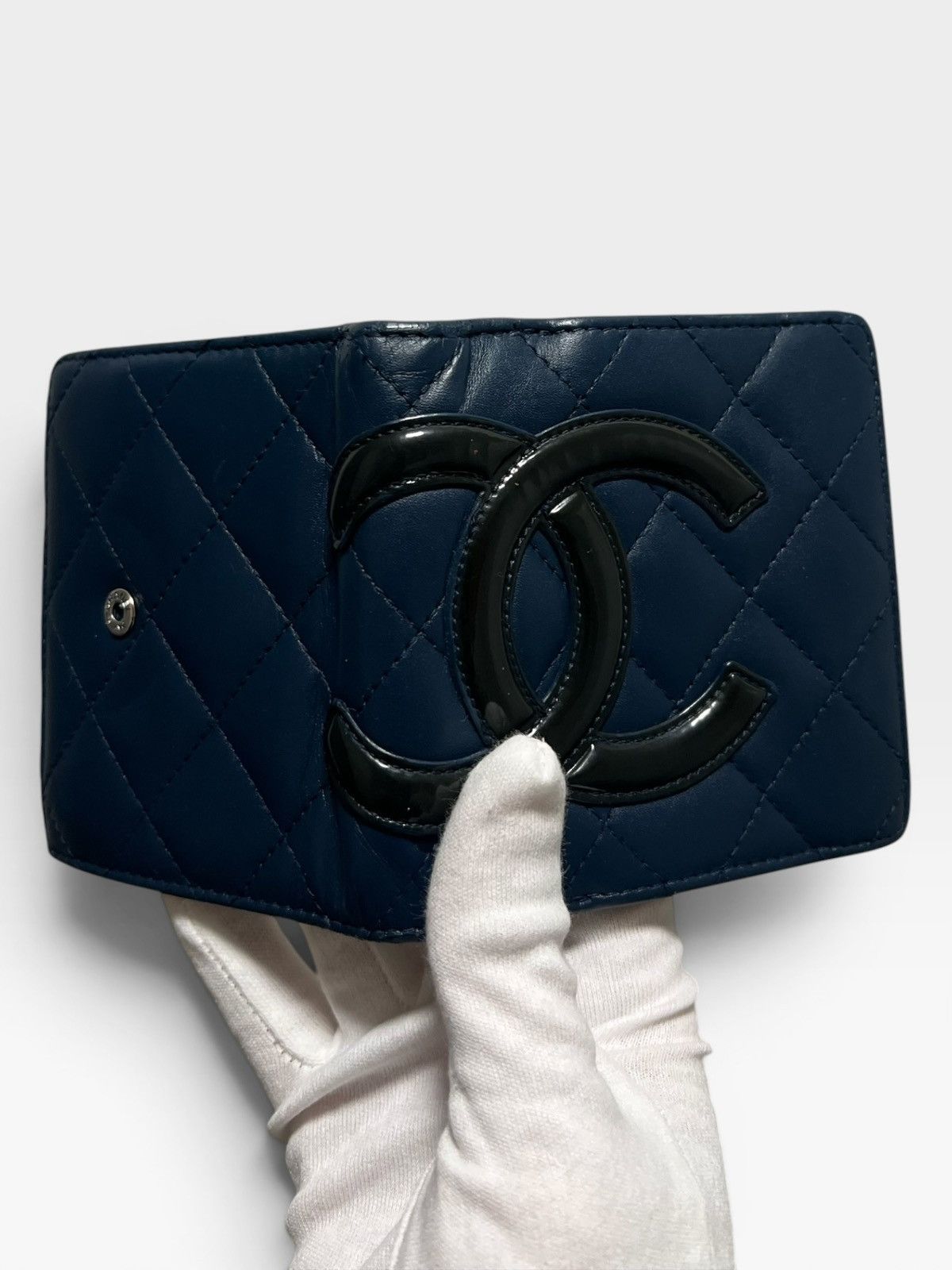 Chanel STEAL! Chanel Cambon Ligne quilted bifold wallet Size ONE SIZE - 2 Thumbnail
