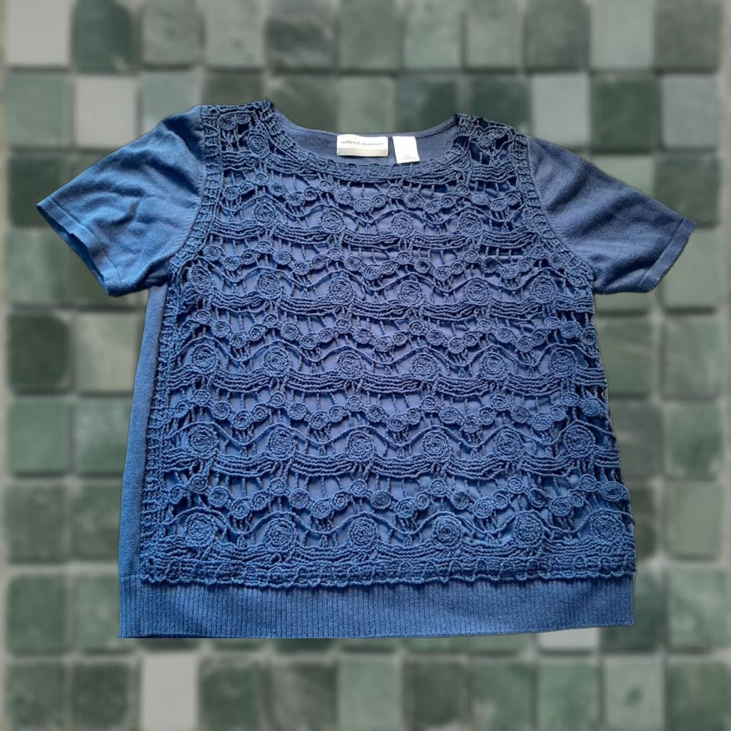 Vintage Alfred Dunner top Womens Petite Large P L Blue Short Sleeve knit Shirt Size L / US 10 / IT 46 - 1 Thumbnail