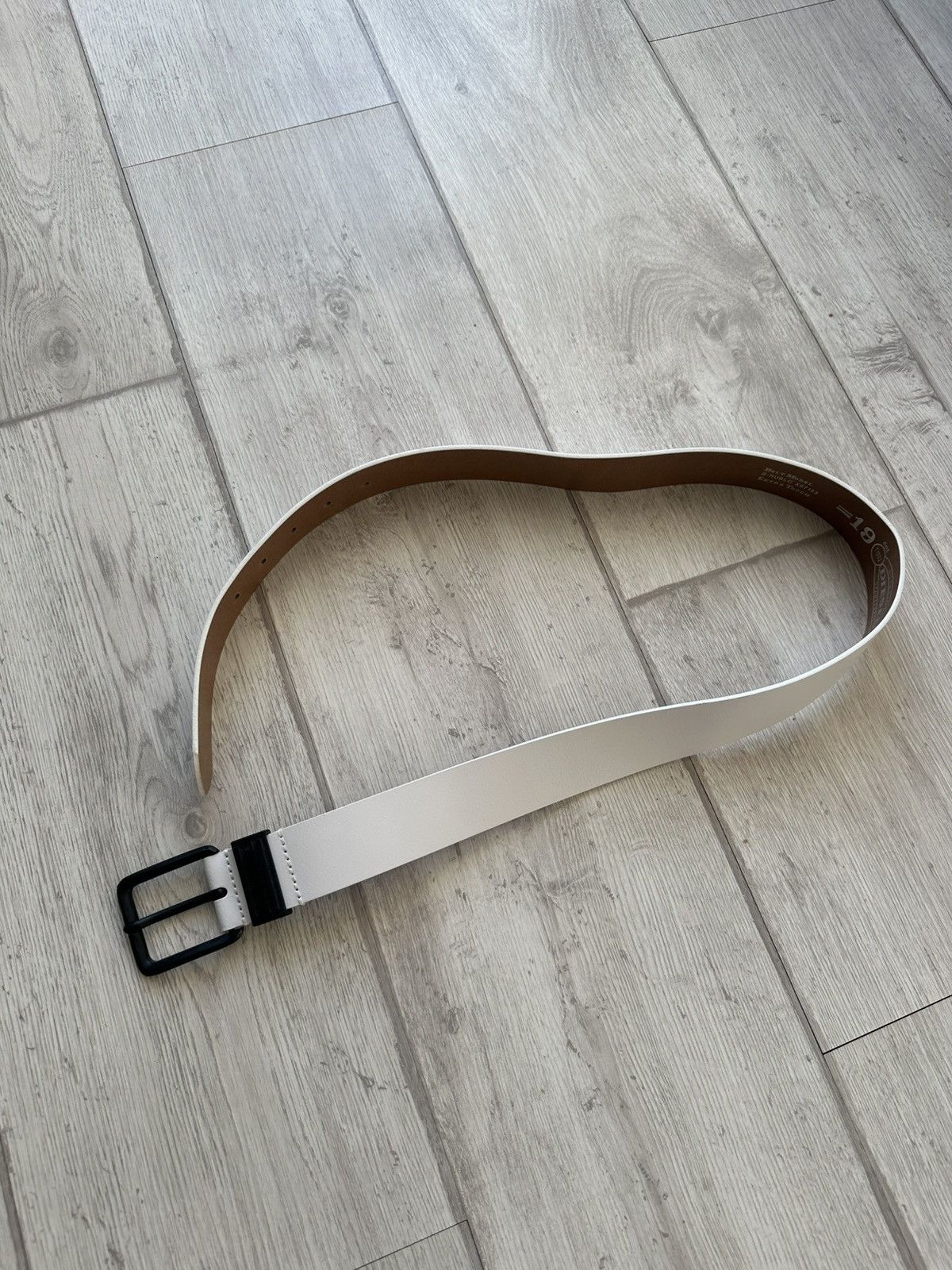 Vintage Y2K Diesel Belt Leather Metal Logo Japanese