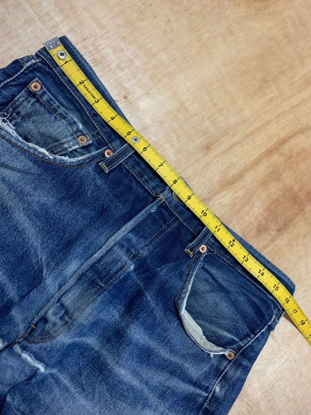 Levi's Vintage Clothing Vintage Levis 501xx Distressed Denim Jeans Size 34x36 Size US 34 / EU 50 - 11 Thumbnail