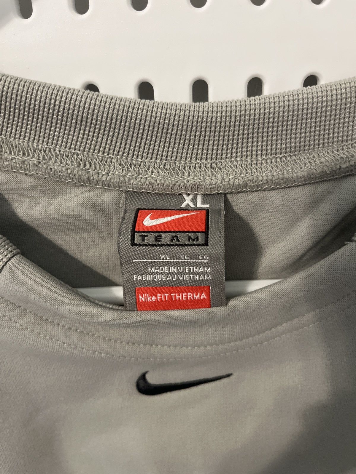 Nike Vintage 00s Nike Team Sweatshirt Size XL Size US XL / EU 56 / 4 - 3 Thumbnail
