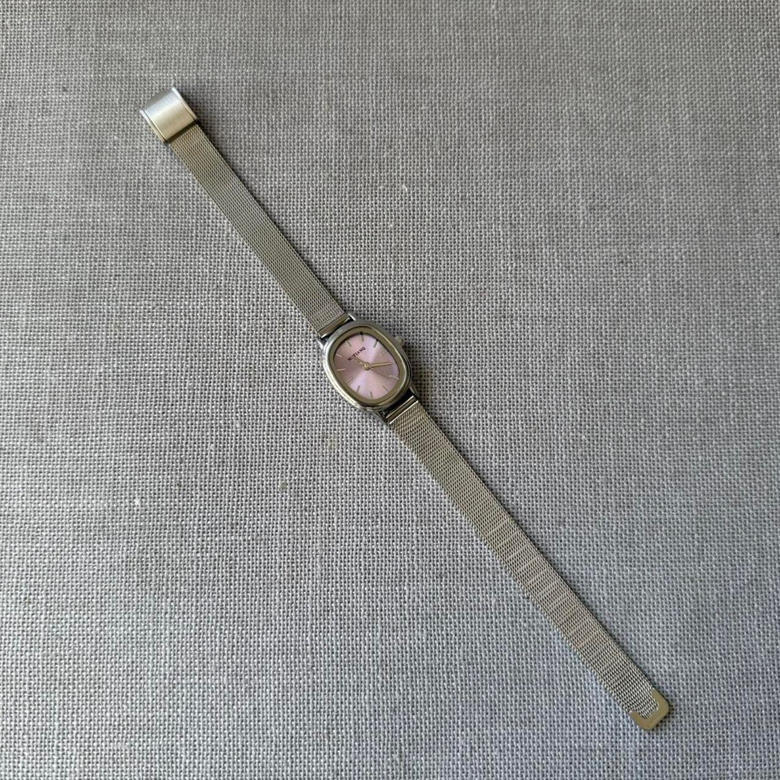 Other Elegant silver vintage style watch WMNS2 Size ONE SIZE - 3 Thumbnail