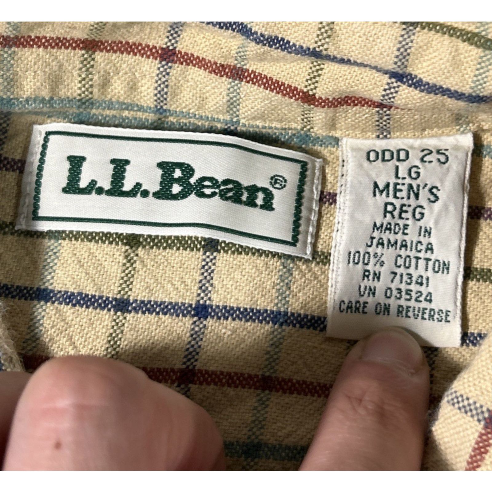 L.L. Bean LL Bean Thick Flannel Button Up Men Large Barn Rugby Match Size US L / EU 52-54 / 3 - 3 Thumbnail