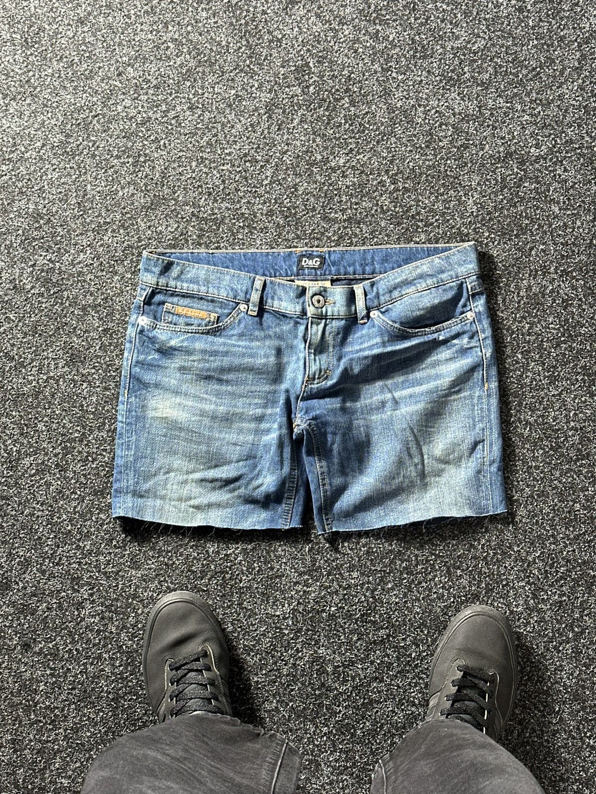 Dolce & Gabbana 🚨VINTAGE DOLCE&GABBANA SHORTS denim jeans GIRLY Size 30" / US 8 / IT 44 - 1 Thumbnail