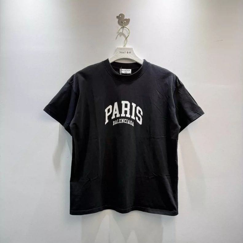 Balenciaga Balenciaga Letter printed Logo short sleeves Size US M / EU 48-50 / 2 - 1 Thumbnail