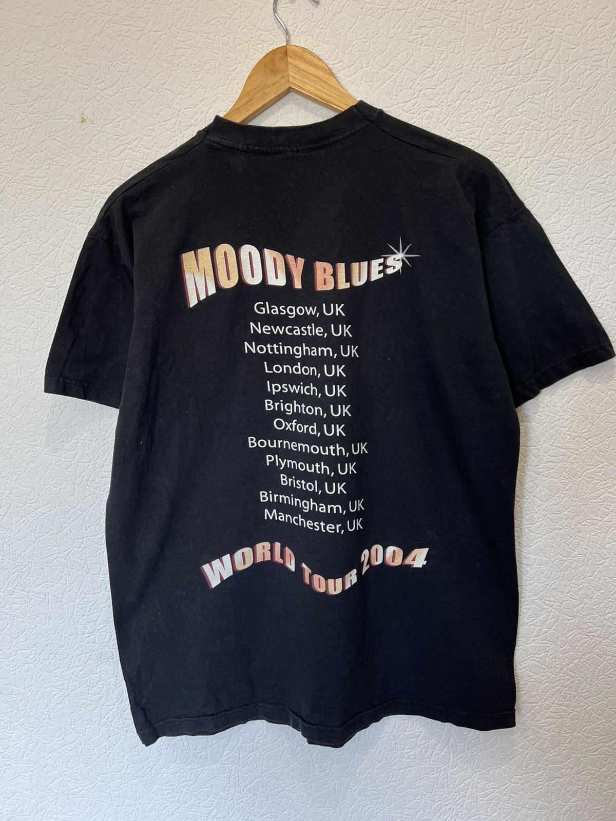 Band Tees Vintage 2004 The Moody Blues Tee Guitar Band Size US M / EU 48-50 / 2 - 4 Thumbnail
