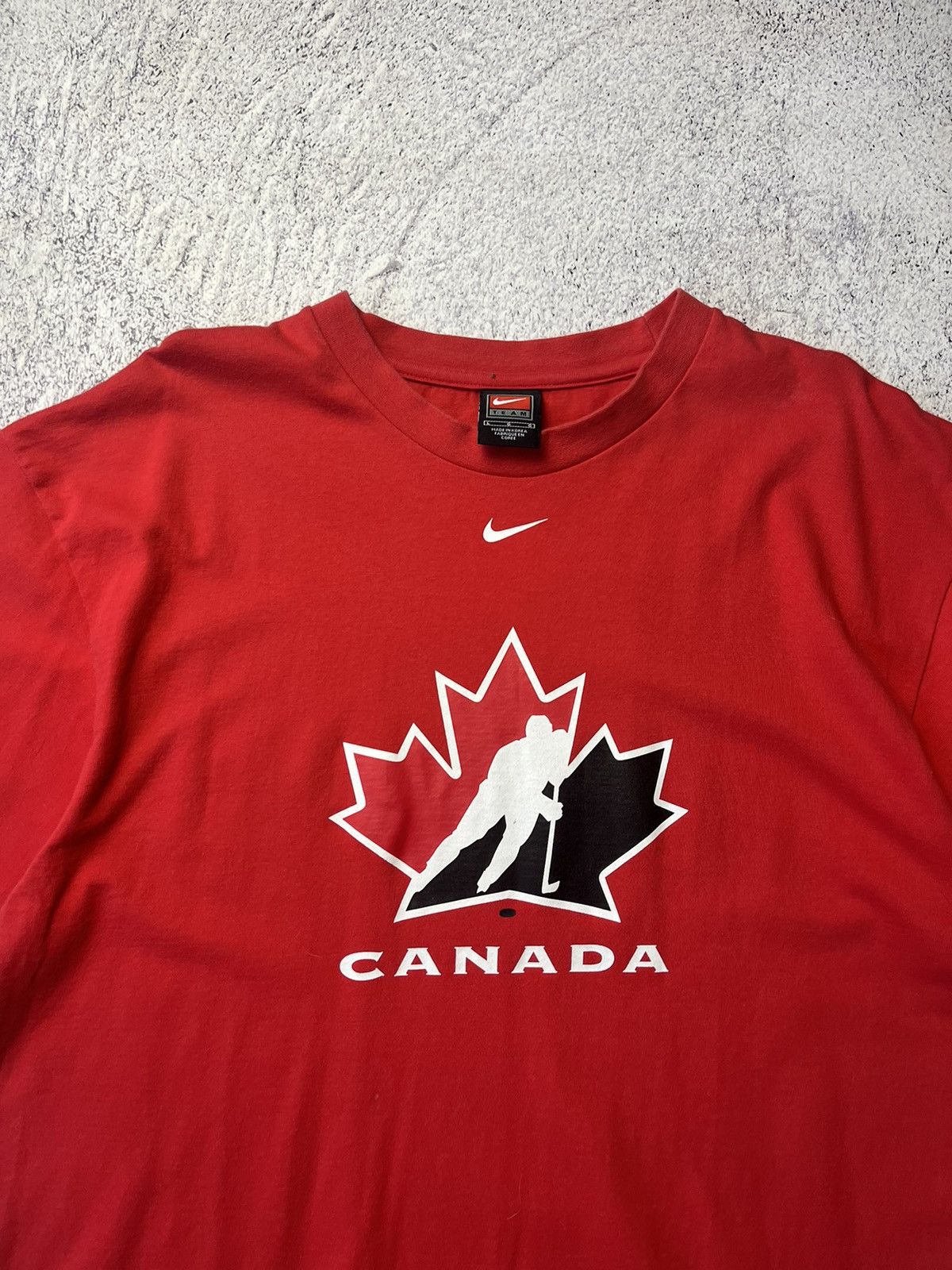 Nike Nike Center Swoosh Team Canada Red T-shirt L Size US L / EU 52-54 / 3 - 7 Thumbnail