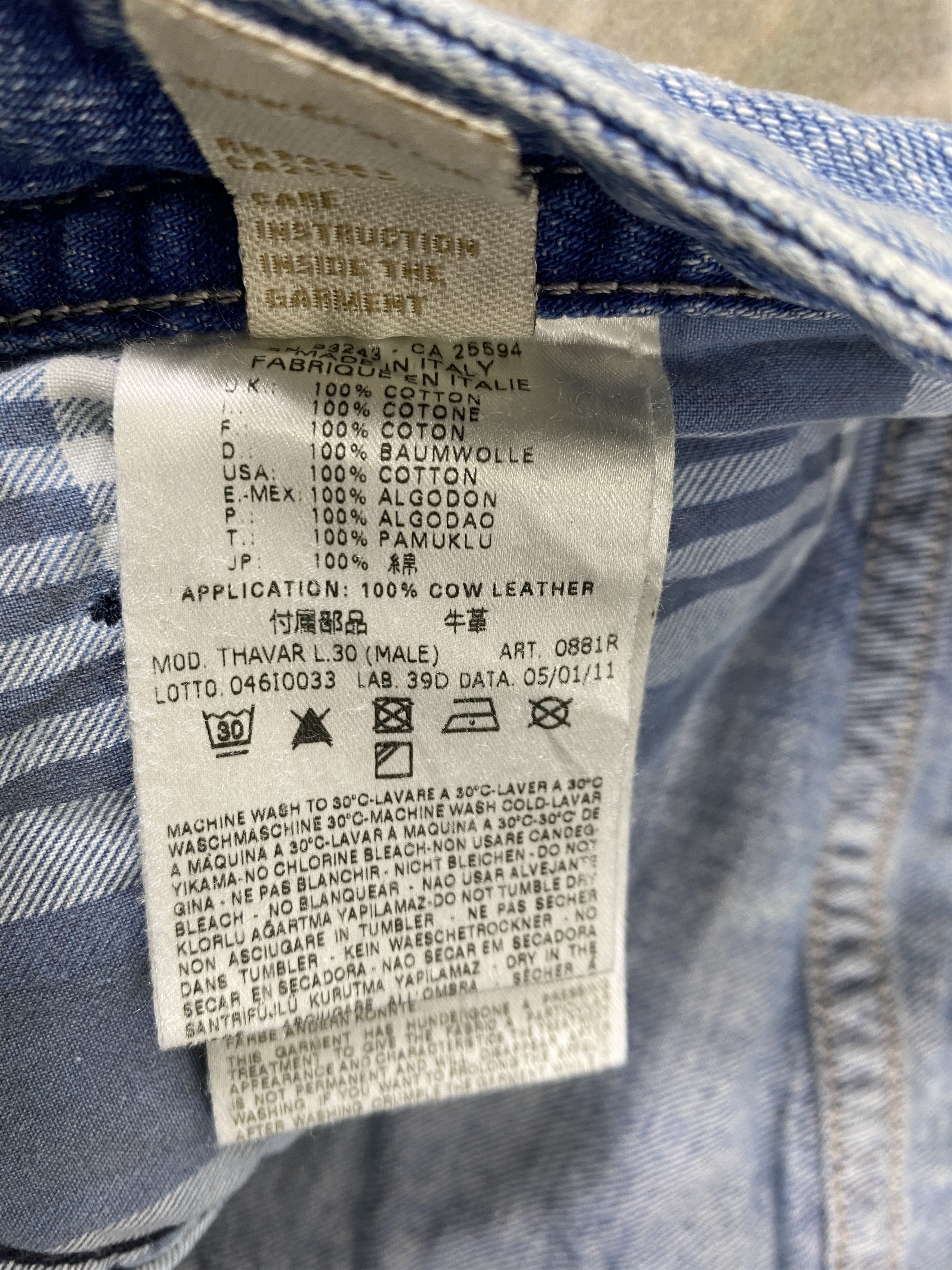 Japanese Brand Faded Blue Vintage Diesel Jeans 33x27 Denim- JN3708 Size US 33 - 10 Thumbnail