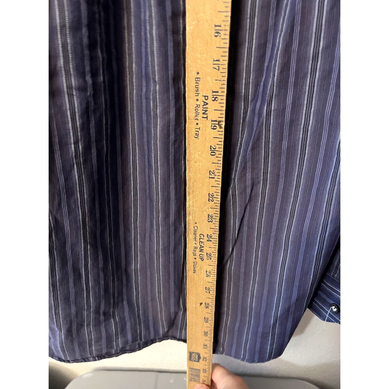 Vintage Vintage Calvin Klein CK Long Sleeve Button-Down Shirt Men’s Size 16 Blue Striped Business Casual Size US L / EU 52-54 / 3 - 4 Thumbnail