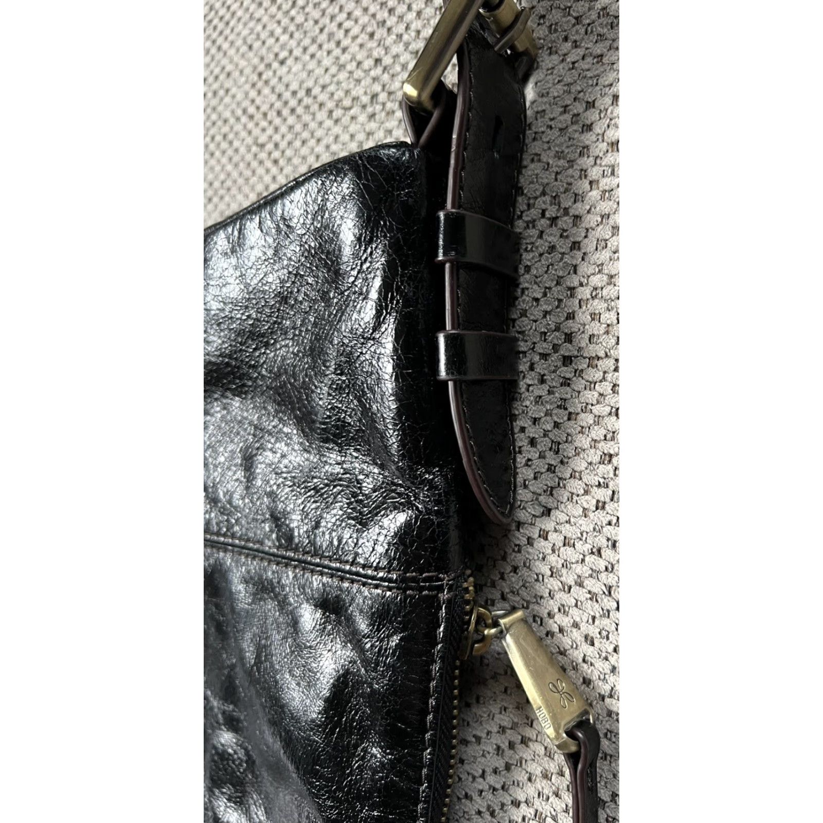 Vintage HOBO Serra Women's Patent Black Leather Hobo Shoulder Bag Purse NICE! Size ONE SIZE - 5 Thumbnail