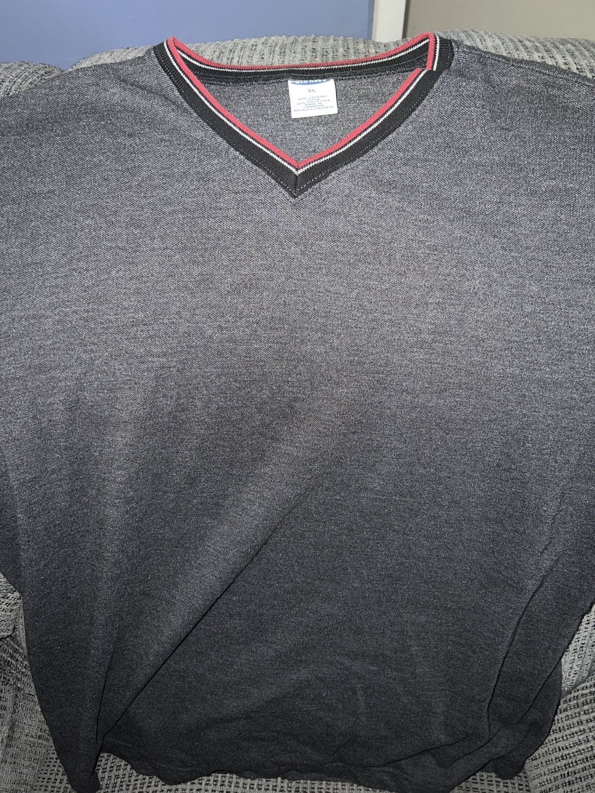 Old Navy Old Navy V-Neck Tee Size US XL / EU 56 / 4 - 2 Thumbnail