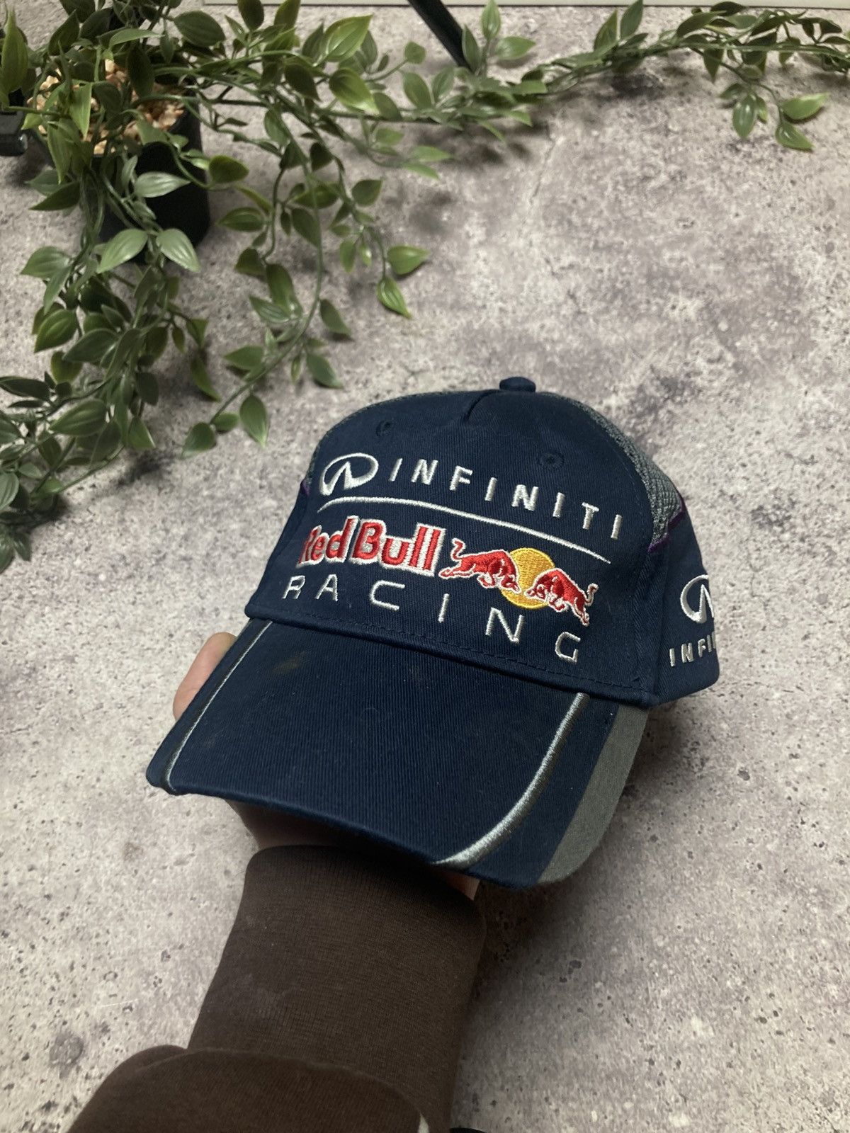 Formula 1 × Red Bull Vintage Red Bull racing Cap Formula 1 Infiniti Pepe Jeans Size ONE SIZE - 1 Thumbnail