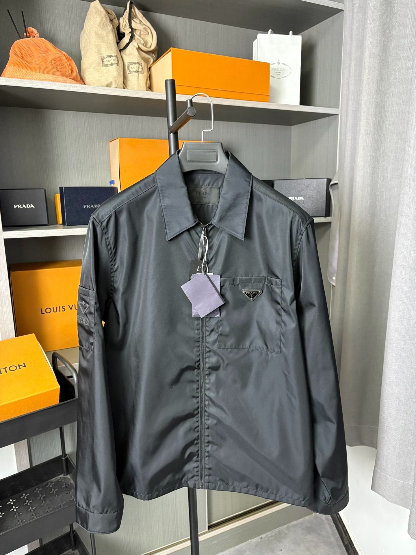Prada Prada Nylon Black Light Jacket M Men Size US M / EU 48-50 / 2 - 1 Thumbnail