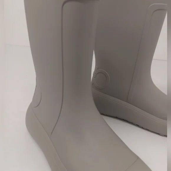 Salvatore Ferragamo Ferragamo Men's Gancini Detail Light Grey Rain Boots - Sz 7 Size US 7 / EU 40 - 6 Thumbnail