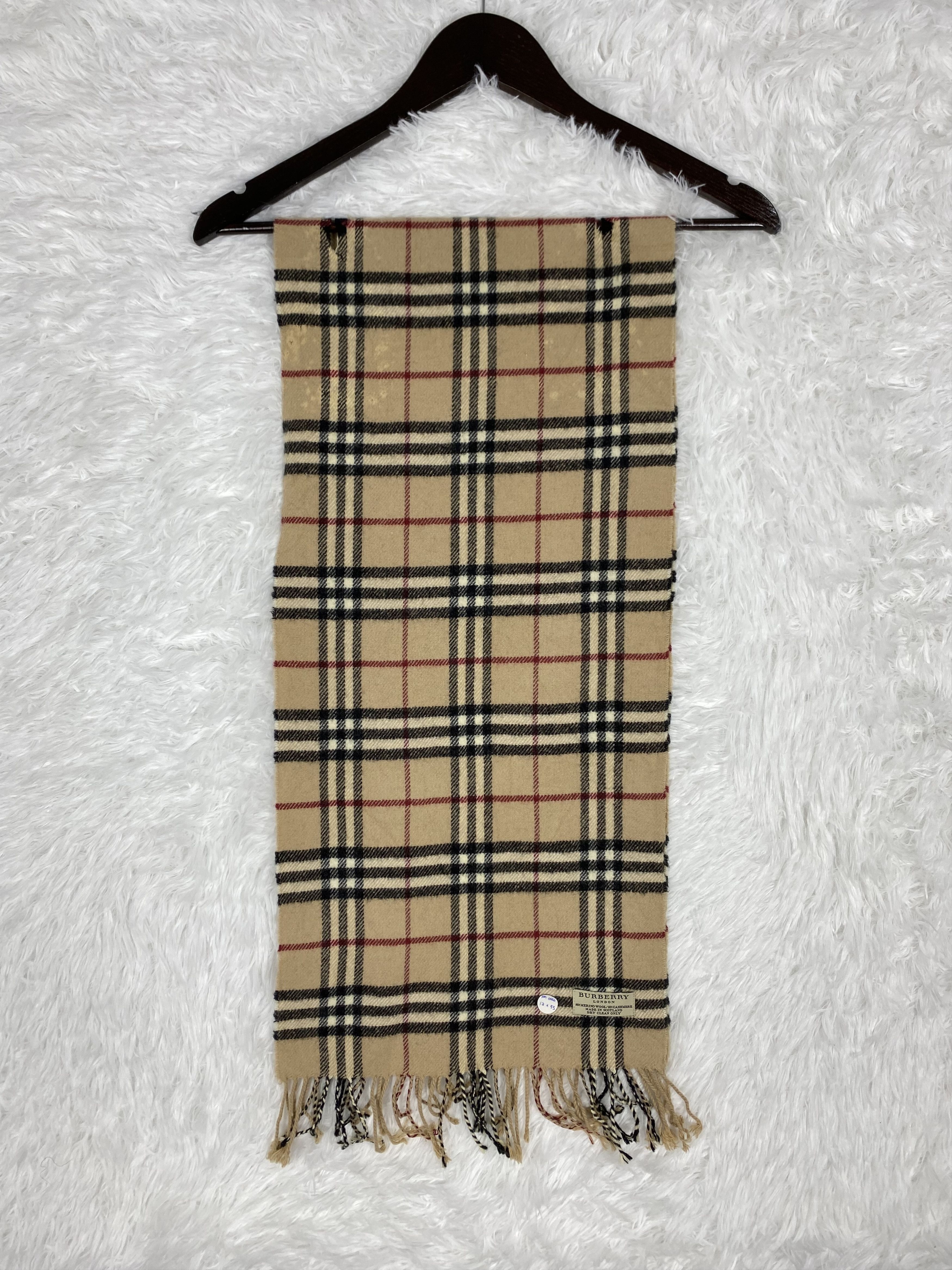 Burberry Vintage Burberry Scarf / Muffler Neckwear PM0066 Size ONE SIZE - 5 Thumbnail
