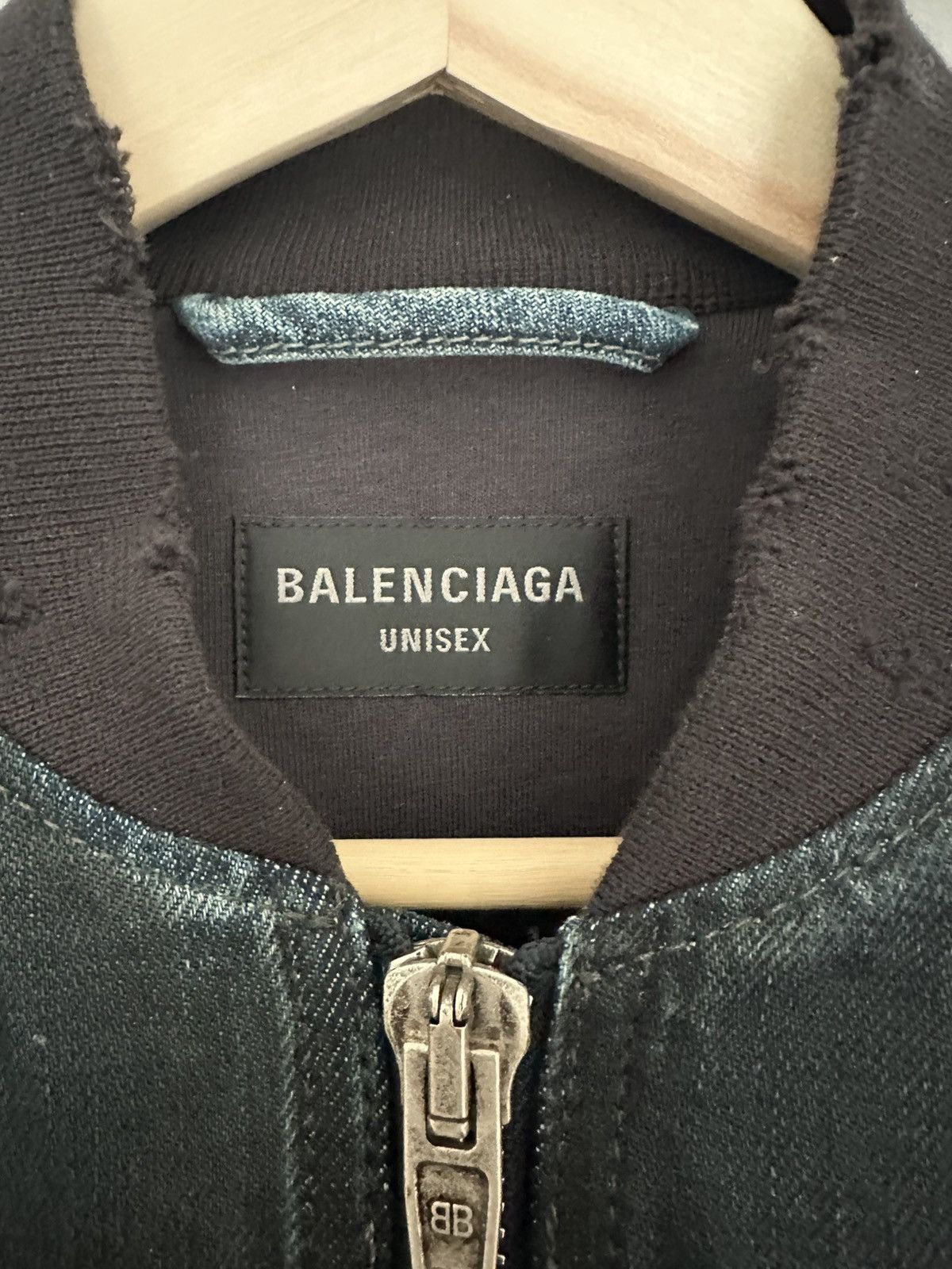 Balenciaga Balenciaga Spring25 Denim Bomber Jacket Size US XS / EU 42 / 0 - 2 Thumbnail