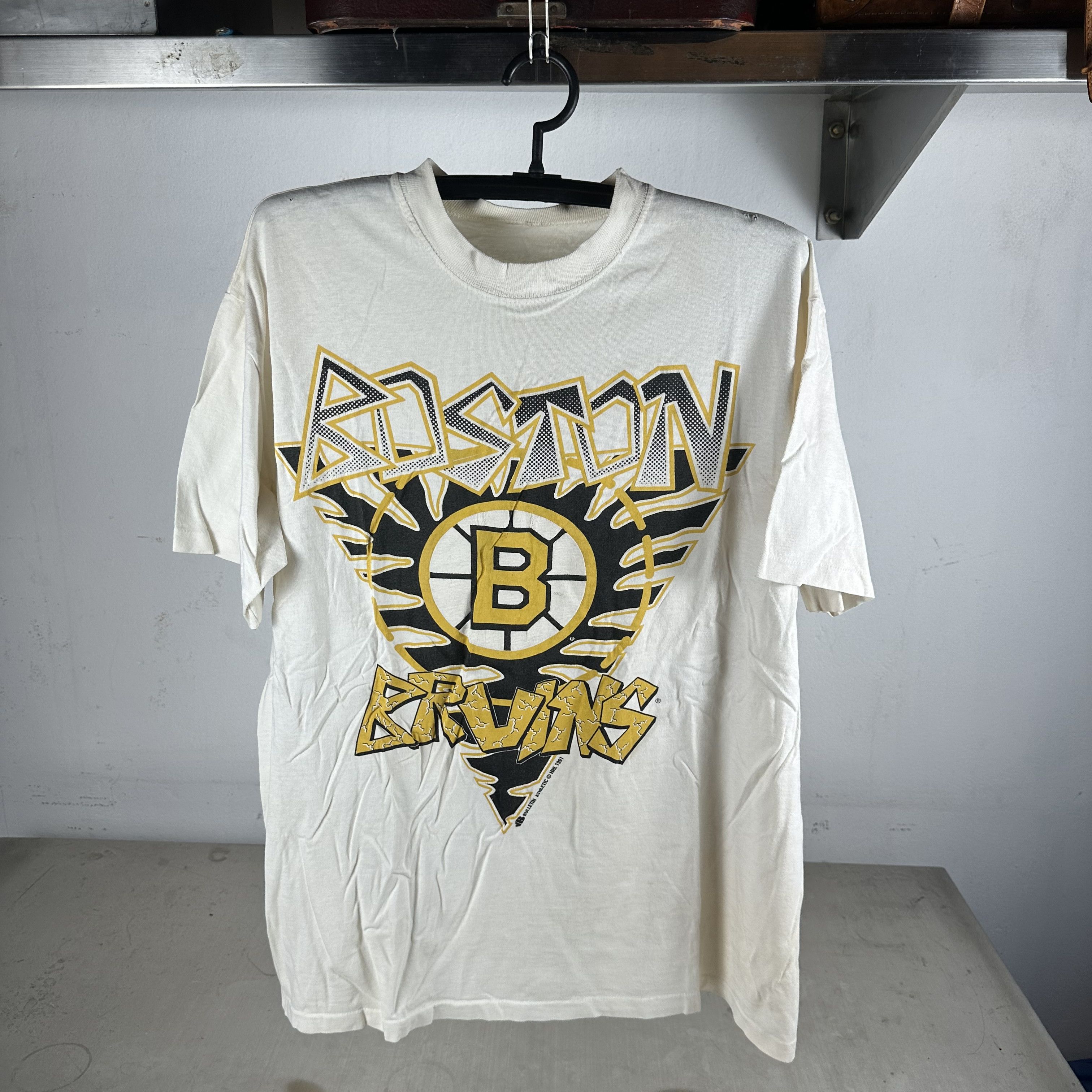Vintage Vintage 1991 Boston Bruins Hockey NHL Single Stitch T-shirt Size US XL / EU 56 / 4 - 1 Thumbnail