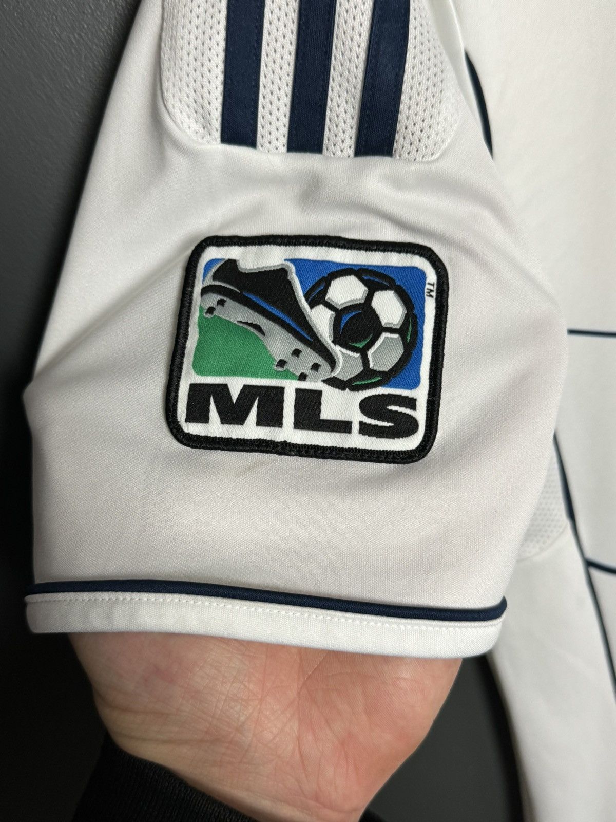 Adidas Vancouver Whitecaps 10/11 Home Football Jersey T-Shirt Size US S / EU 44-46 / 1 - 4 Thumbnail
