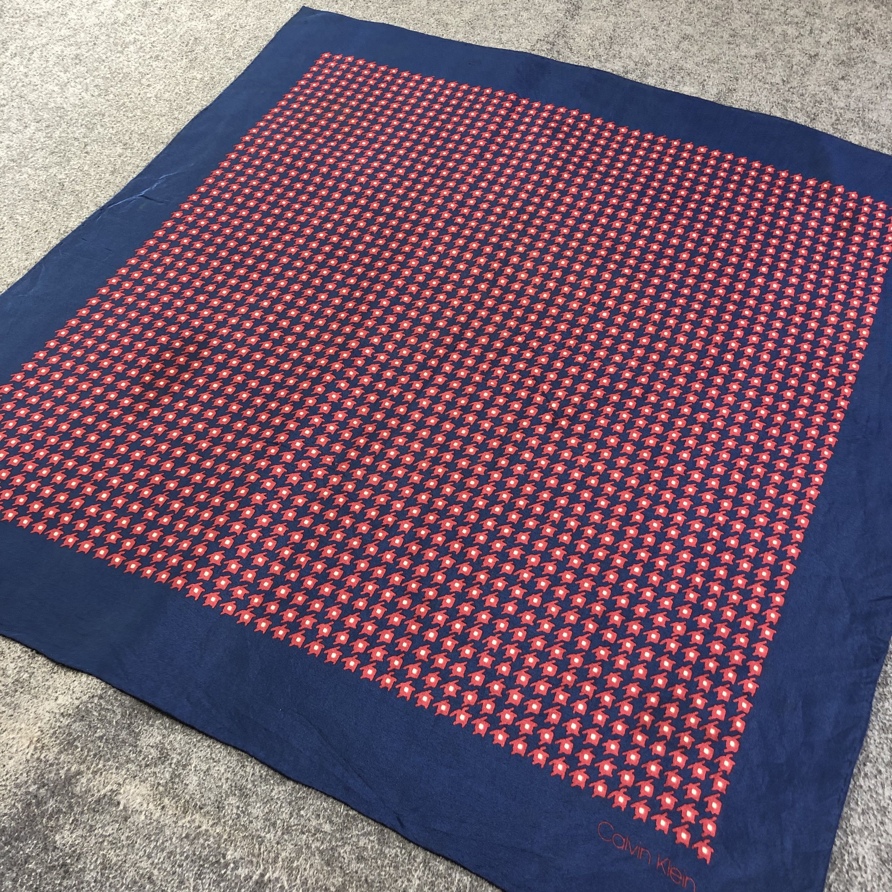 Calvin Klein Vintage Calvin Klein Silk Scarf M696 Size ONE SIZE - 2 Thumbnail