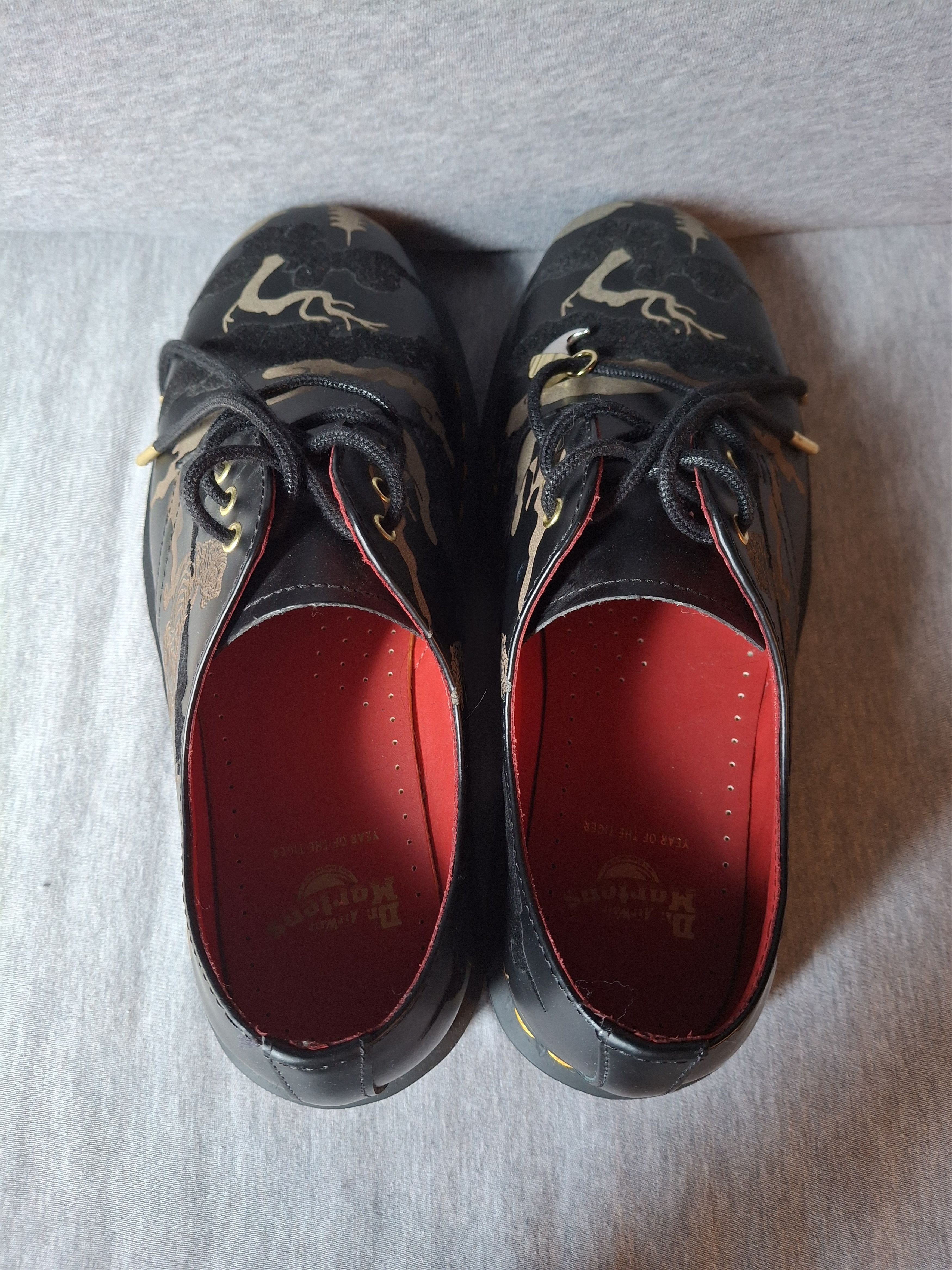Dr. Martens RARE 1461 Year of The Tiger Leather Oxford Shoes Size US 7 / IT 37 - 2 Thumbnail