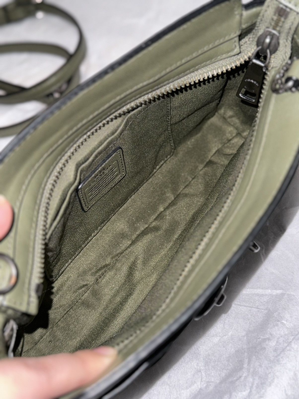Coach Coach Swagger Wristlet In green color Leather Size ONE SIZE - 2 Thumbnail