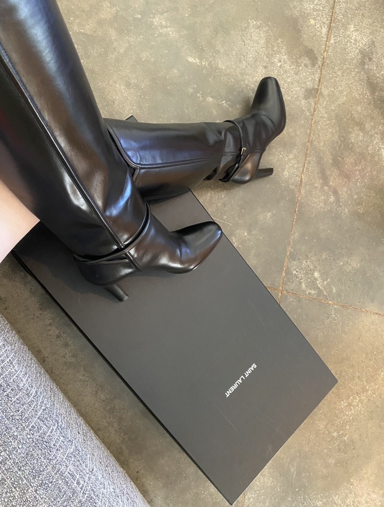 Yves Saint Laurent Saint Laurent Leather Boots Size US 7 / IT 37 - 5 Thumbnail