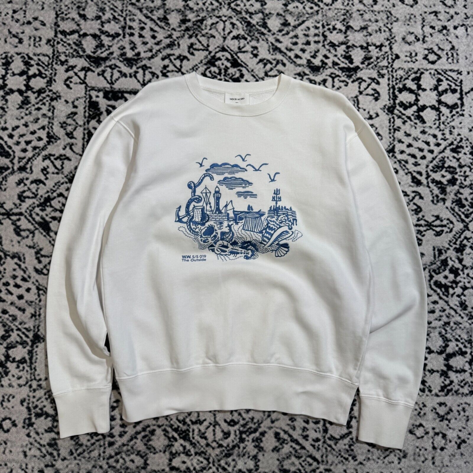 Vintage Vintage Wood White Cotton Crewneck Size S 90s Art Archive Size US S / EU 44-46 / 1 - 1 Thumbnail