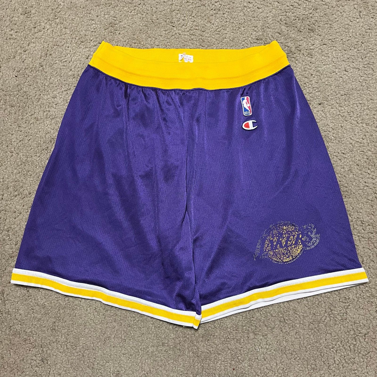 Champion Vintage 80s 90s Champion X Los Angeles Lakers B-Ball Shorts Size US 31 - 1 Thumbnail