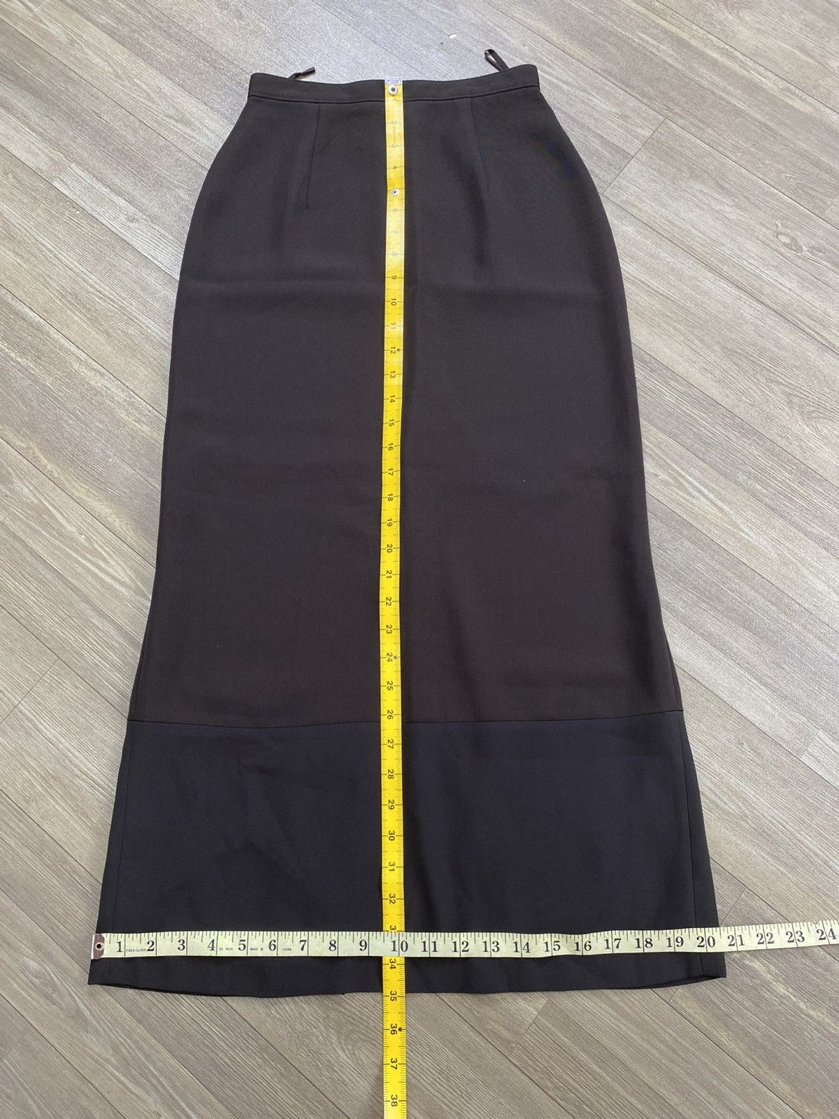Tricot Comme des Garcons AD1993 Vintage Tricot Comme des Garcons CDG Brown Midi Skirt Size 26" / US 2 / IT 38 - 14 Thumbnail