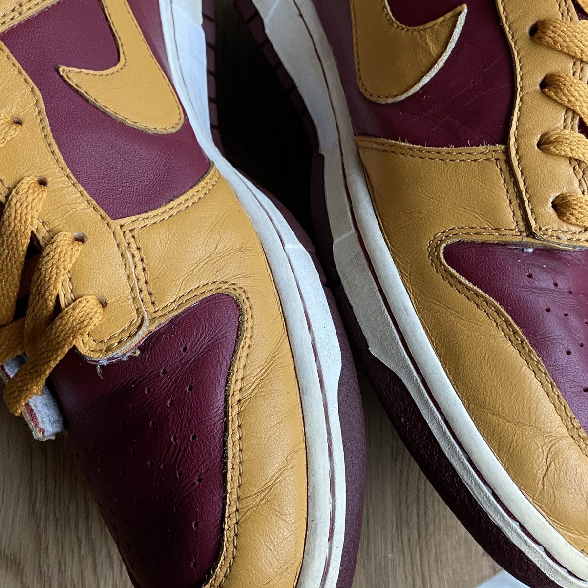 Nike 📌 Vintage RARE Nike Dunk Team Red / Gold Leaf 2005 Sneakers Size US 9 / EU 42 - 11 Thumbnail
