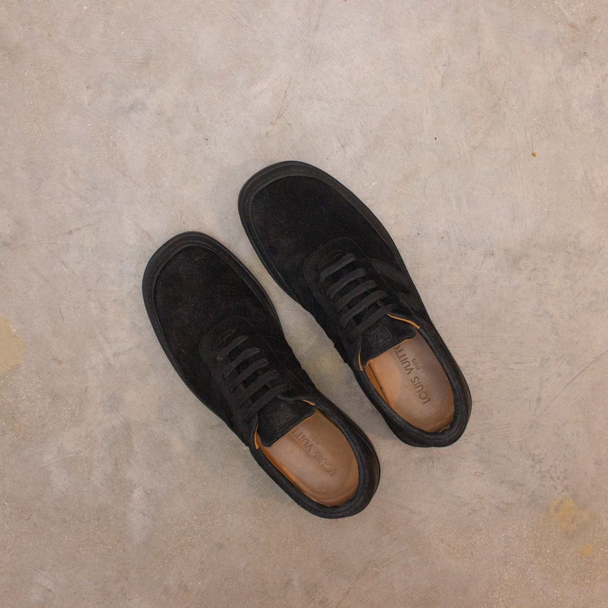 Louis Vuitton Louis Vuitton Leather & Suede Leather Shoes 9 Men's Black Size US 9 / EU 42 - 9 Thumbnail