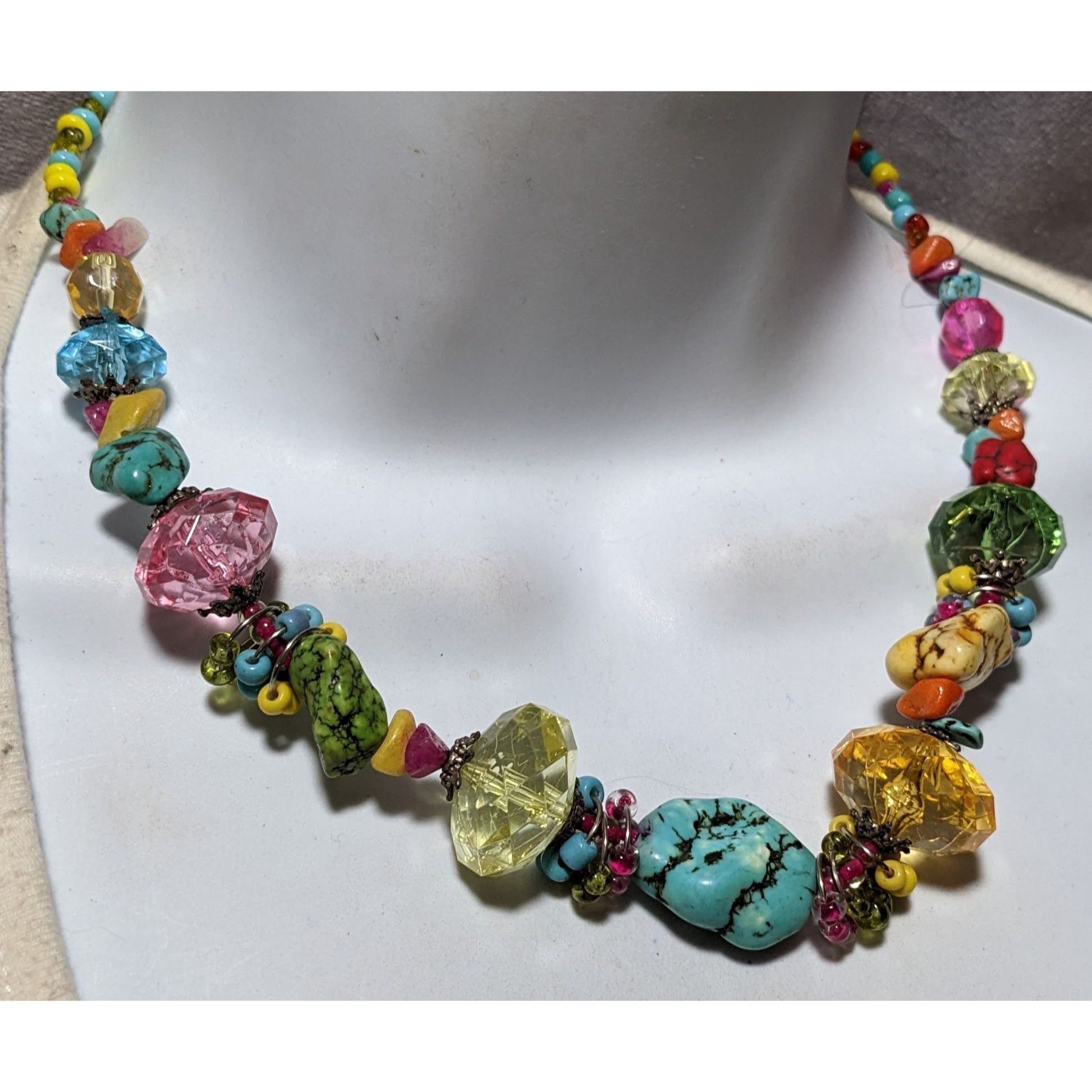 Other Vintage Candycore Rainbow Glass Stone Beaded Necklace Size ONE SIZE - 6 Thumbnail