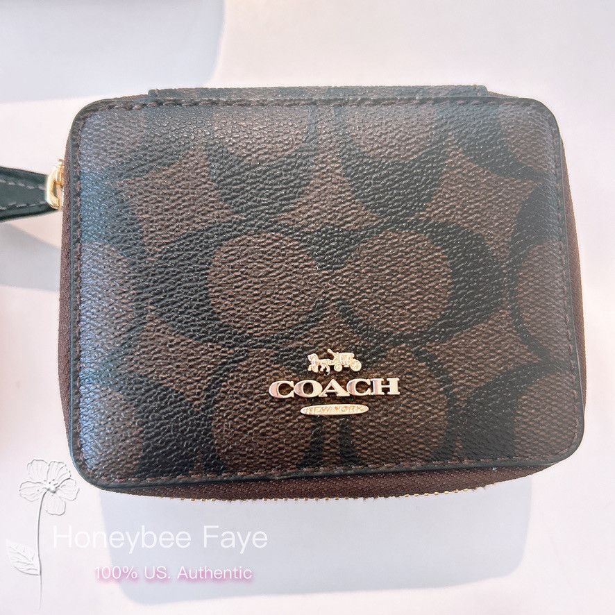 Coach Weekly Pill Box In Signature Canvas C3349 Size ONE SIZE - 2 Thumbnail