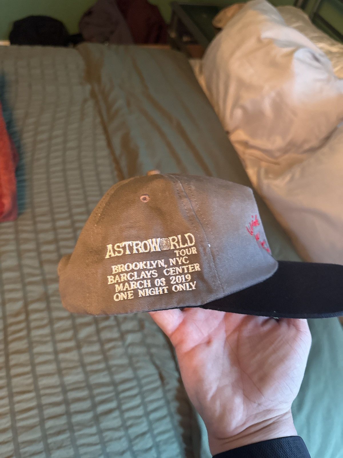 Travis Scott Astroworld Hat | Grailed