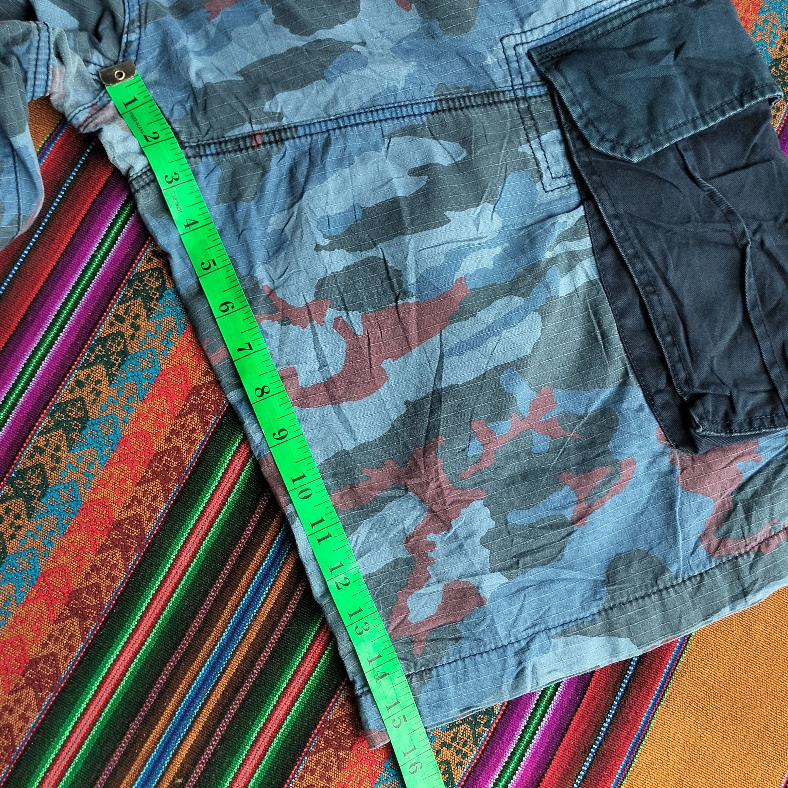 Marithe + Francois Girbaud Marithe francoi girbaud camouflage hybrid cargo short Size US 40 / EU 56 - 23 Thumbnail
