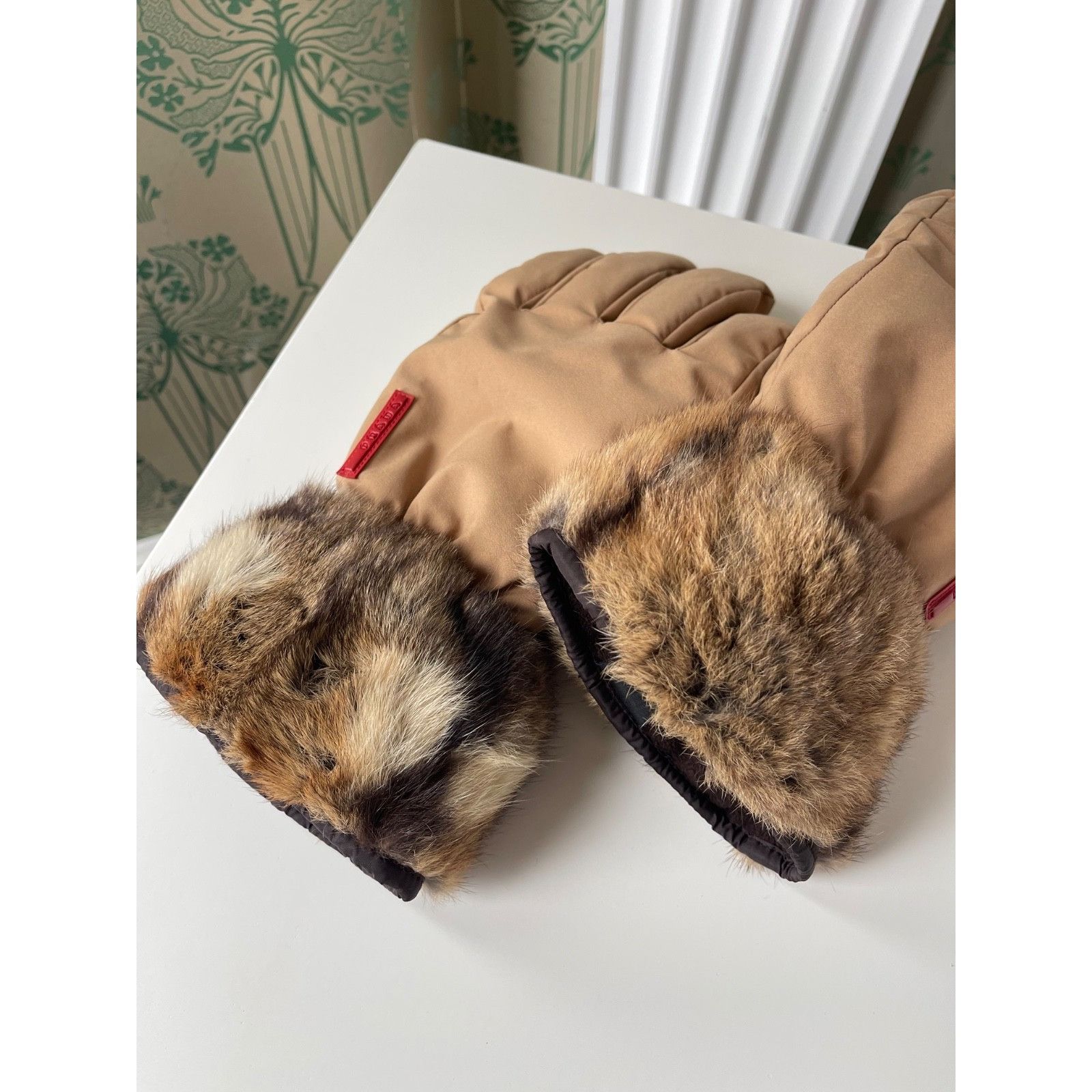 Prada Prada Fur Beige Nylon Gloves Size 8 Vintage 2000 Size ONE SIZE - 6 Thumbnail
