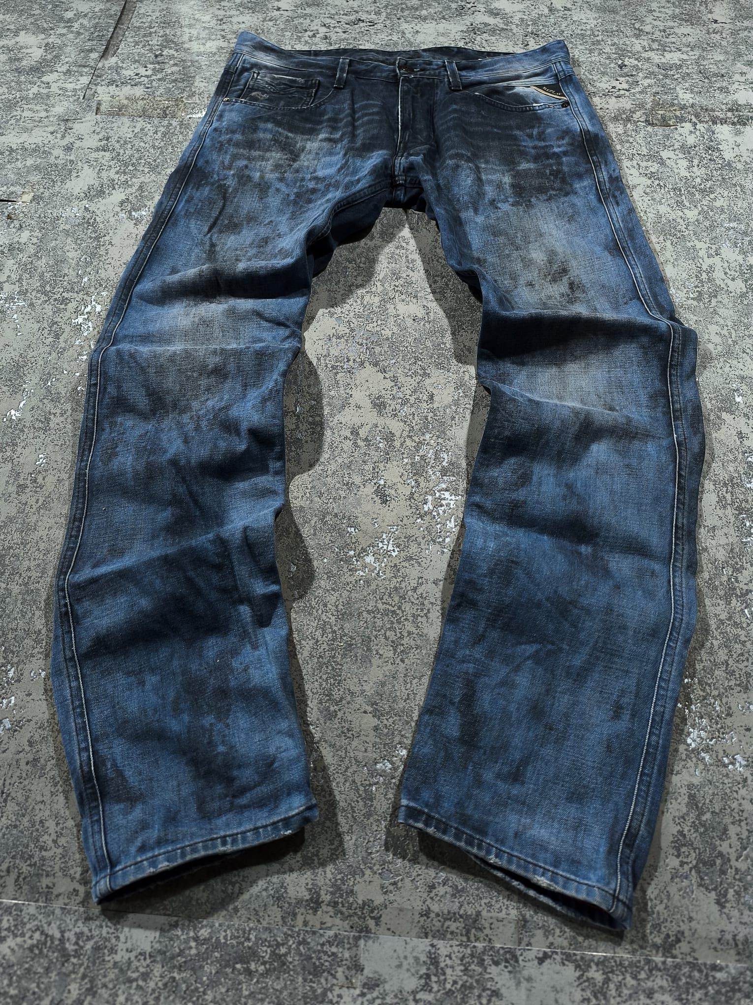 Other REPLAY ITALY HEDI SLIMANE ROCKSTAR STAINED LOOK JEANS Size US 34 / EU 50 - 14 Thumbnail
