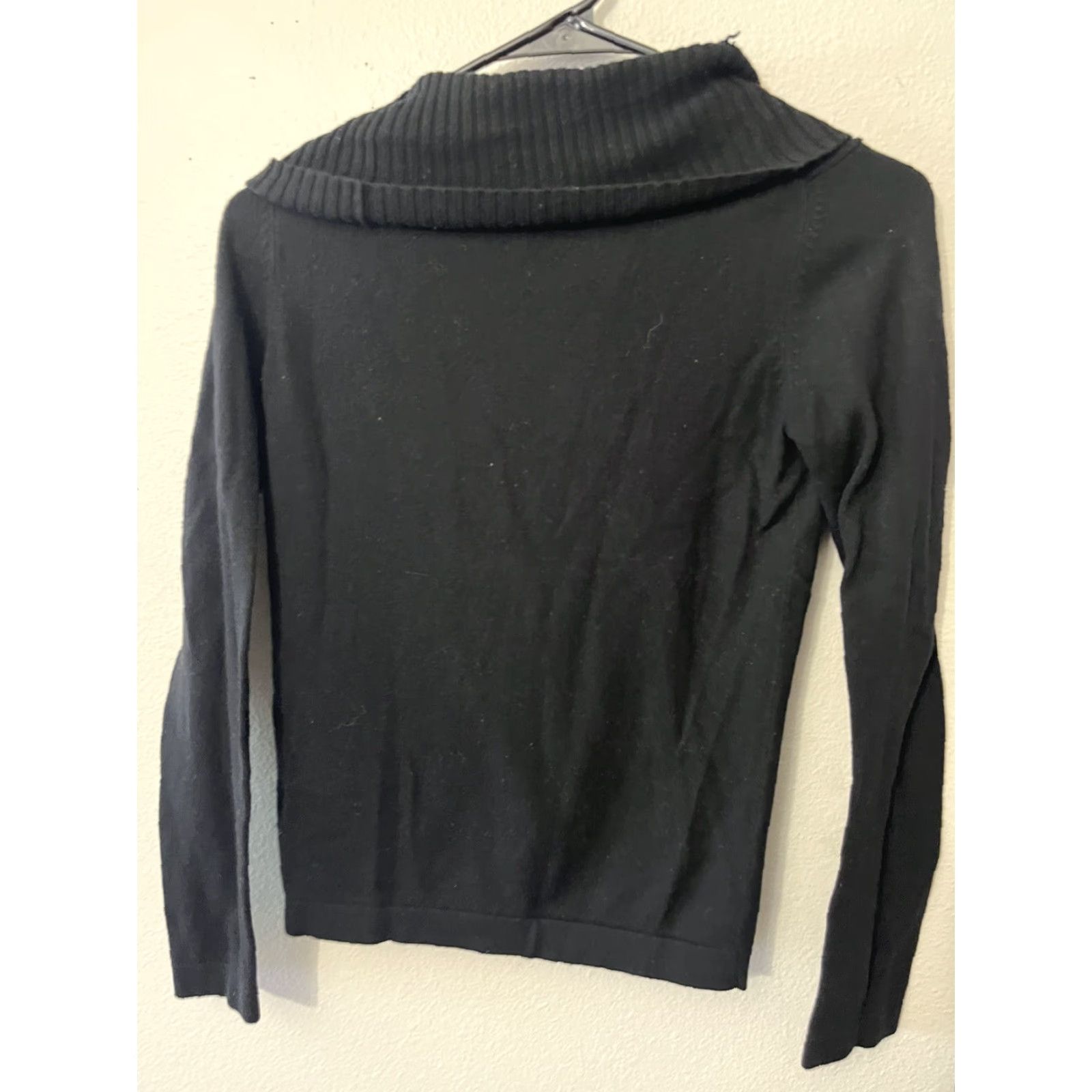 Gap VINTAGE Gap Sweater Womens Small Black Turtleneck Wool Lambs Wool Blend Pullover 80s 90s Classic Womens Size S / US 4 / IT 40 - 2 Thumbnail