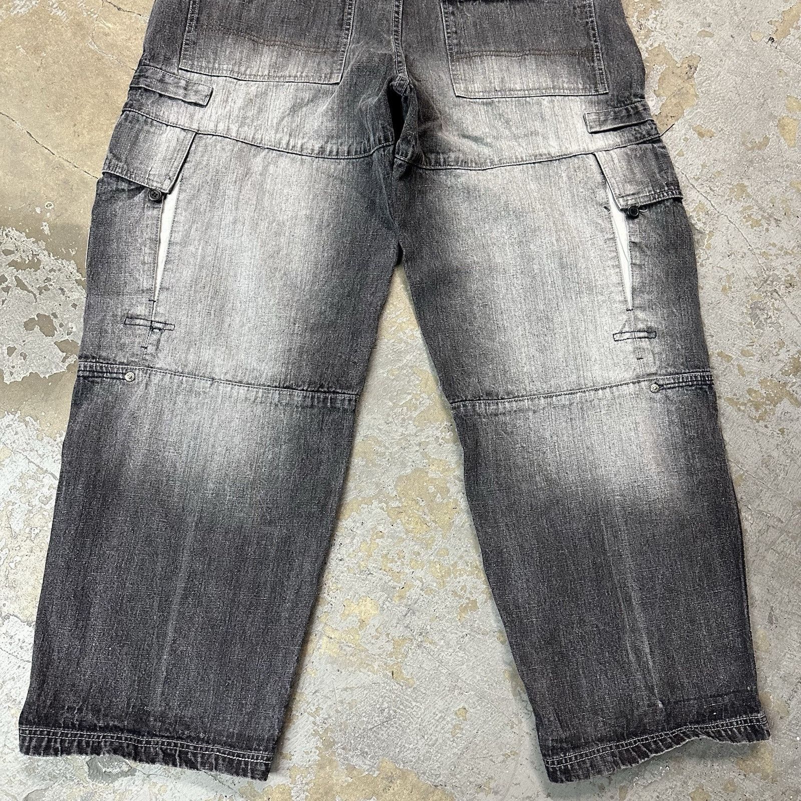 Southpole × Vintage Vintage Y2K Southpole Faded Black Cargo Denim Jeans Sz 38 Size US 38 / EU 54 - 6 Thumbnail