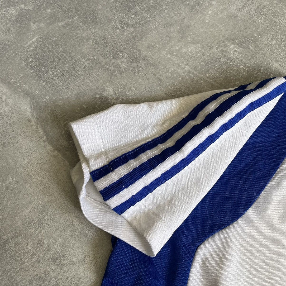 Adidas ADIDAS WEST GERMANY 70s FOOTBALL tee 80s 90s yu SHIRT JERSEY Size US L / EU 52-54 / 3 - 5 Thumbnail