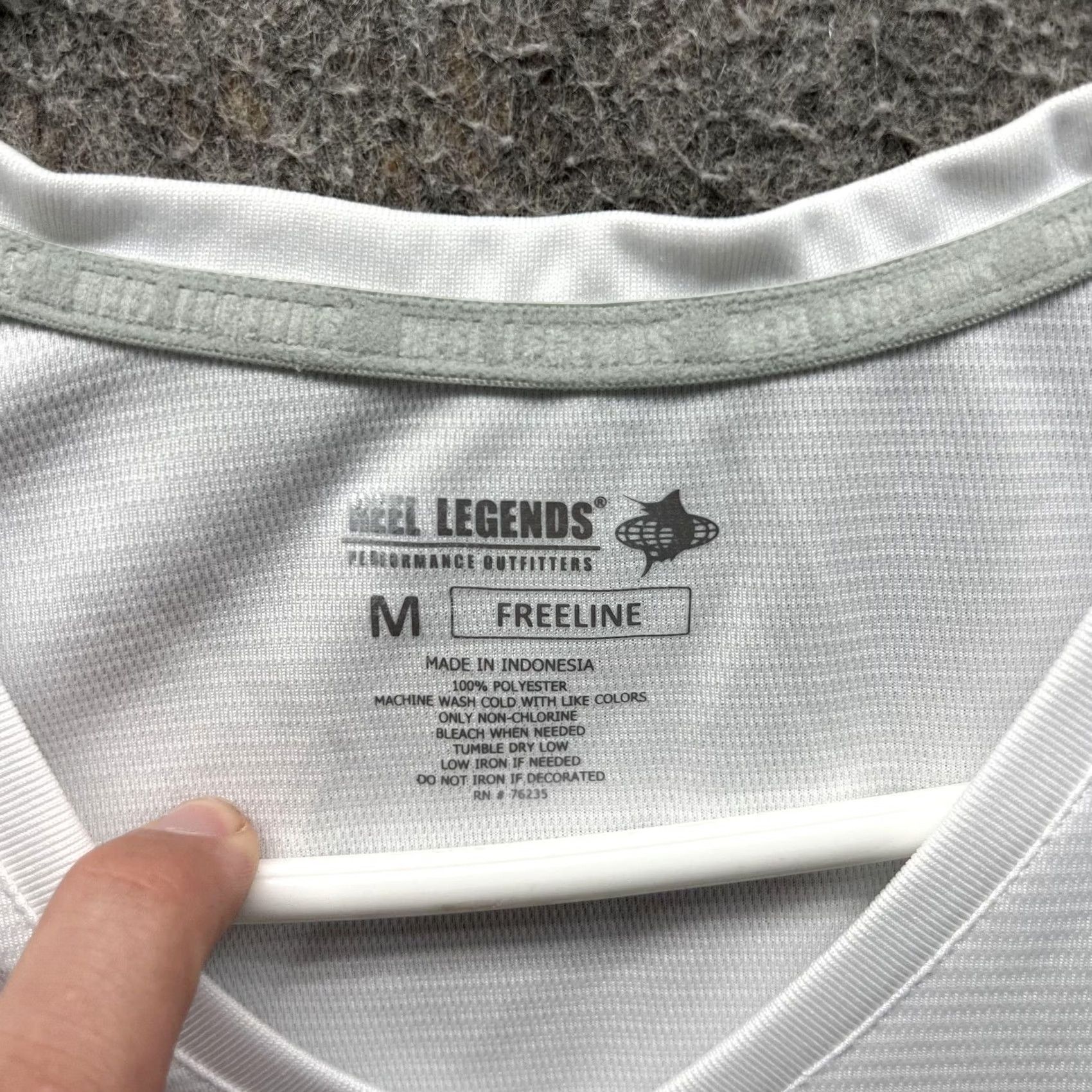 Vintage Reel Legends Freeline Shirt Mens M White V-Neck Short Sleeve Performance Fishing Tee Top Size US M / EU 48-50 / 2 - 5 Thumbnail