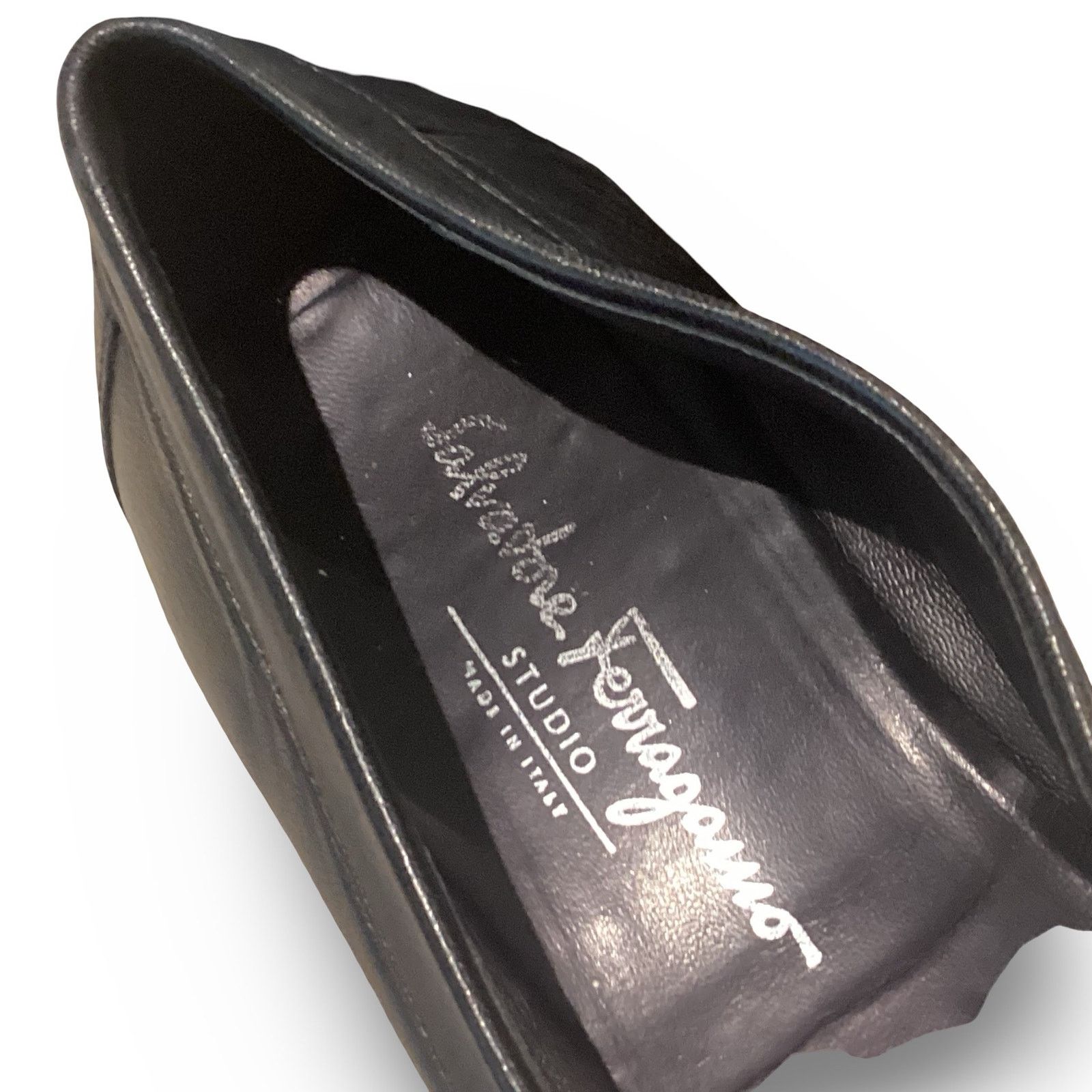 Salvatore Ferragamo Salvatore Ferragamo Men’s Tassel Loafers Size US 8.5 / EU 41-42 - 6 Thumbnail